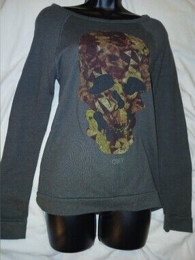 Pre-loved Obey Women's Gray Crewneck Sweatshirt with Brown & Olive Skull Graphic